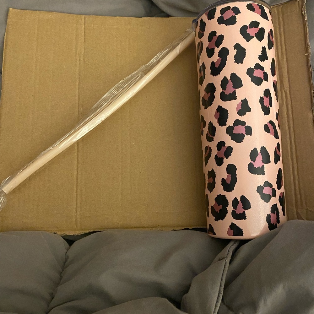 NWT BLUSH PINK SKINNY TUMBLER. STAINLESS STEEL - Picture 3 of 6
